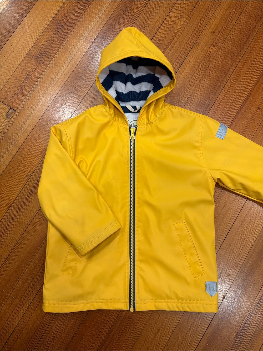 Hatley Kid’s Rain jacket (4T)